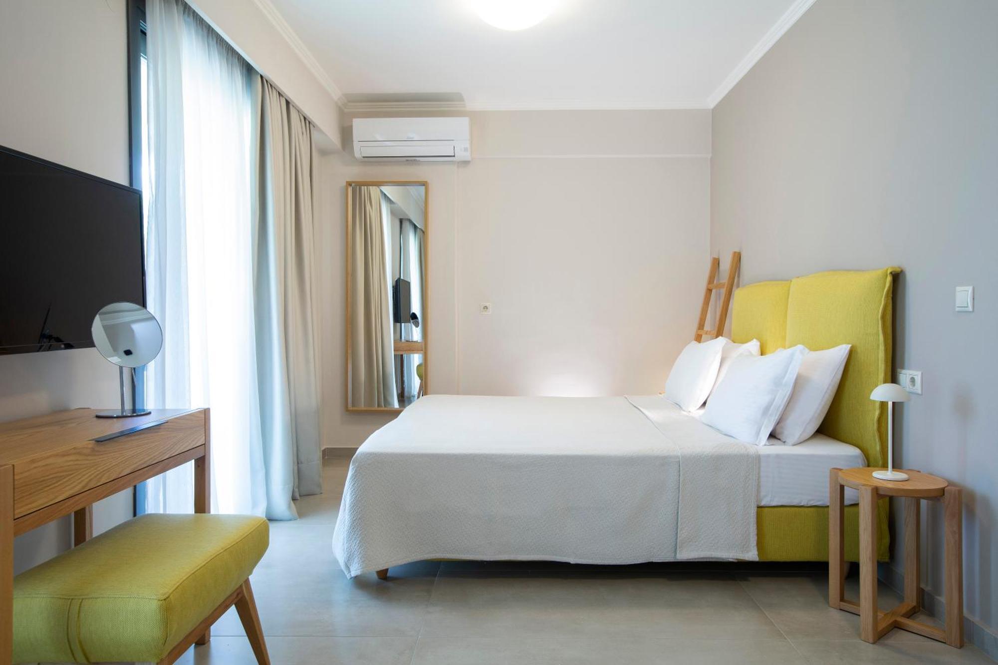 Zisis Suites Nydrí Rom bilde